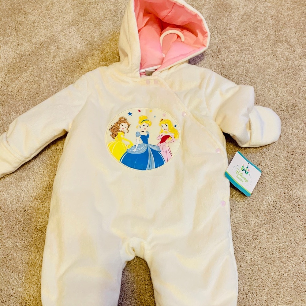 🚨PRICE DROP🚨 Disney Snowsuit ❗️Brand New❗️